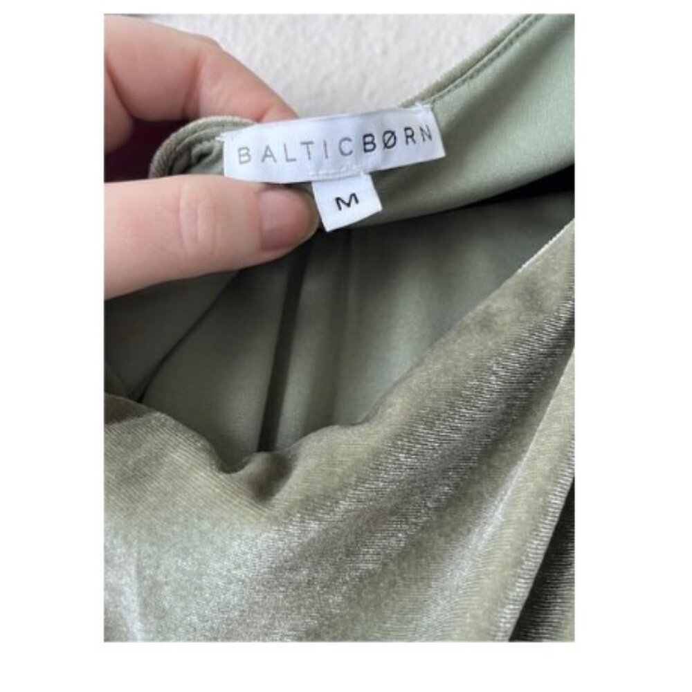 Baltic Born Sage Green One Shoulder Velvet Maxi Dress – Size Medium - Picture 5 of 9